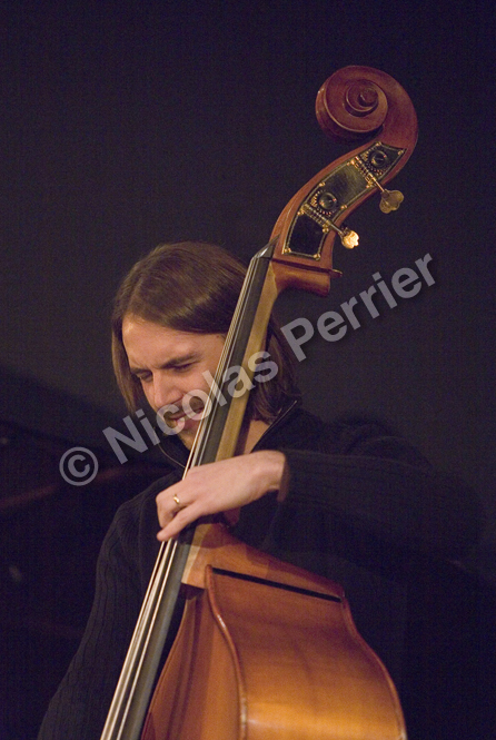 Tom  Warburton - Festival Jazzicolors - Paris, 21 novembre 2006